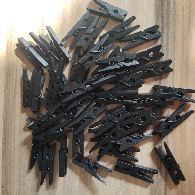 50 Db Fekete Fa Ruházat Klipek Irodai Party Dekorációs Kiegészítők Fotó Függő Csapok 26 Mm Diy Kézműves Ruhacsipeszek - Image 6