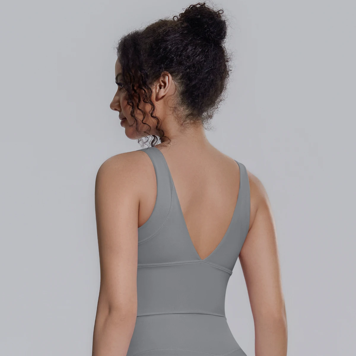 New Backless Yoga Vest for Woman Yoga Underwear with Chest Pad Summer Breathable Workout Top Running Shockproof Sports Bra
