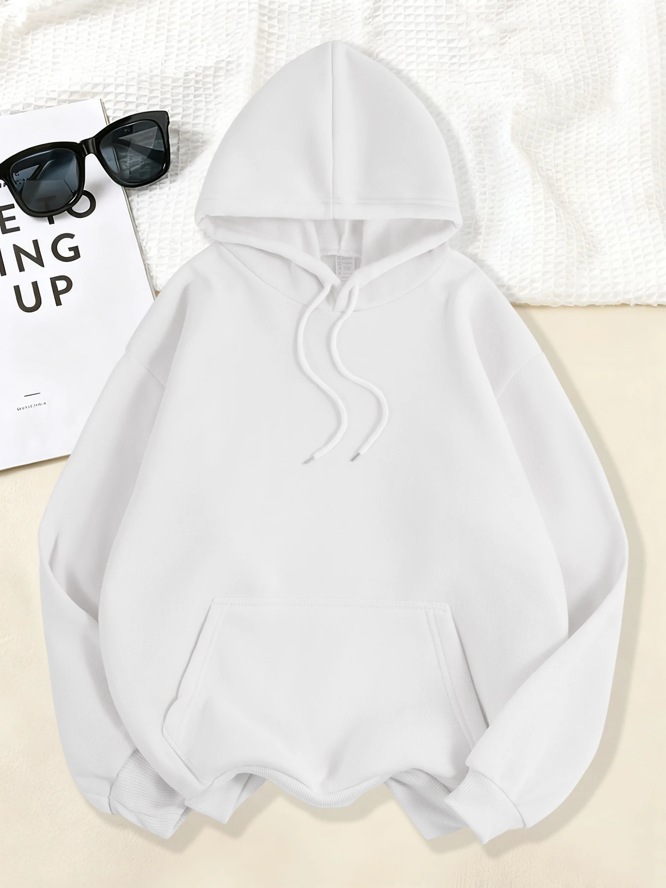 بلوفرات الخريف والشتاء المرأة البلوز مريح الصلبة هوديي الصوف ملابس عصرية الشارع لينة ملابس رياضية ملابس علوية دافئة غير رسمية