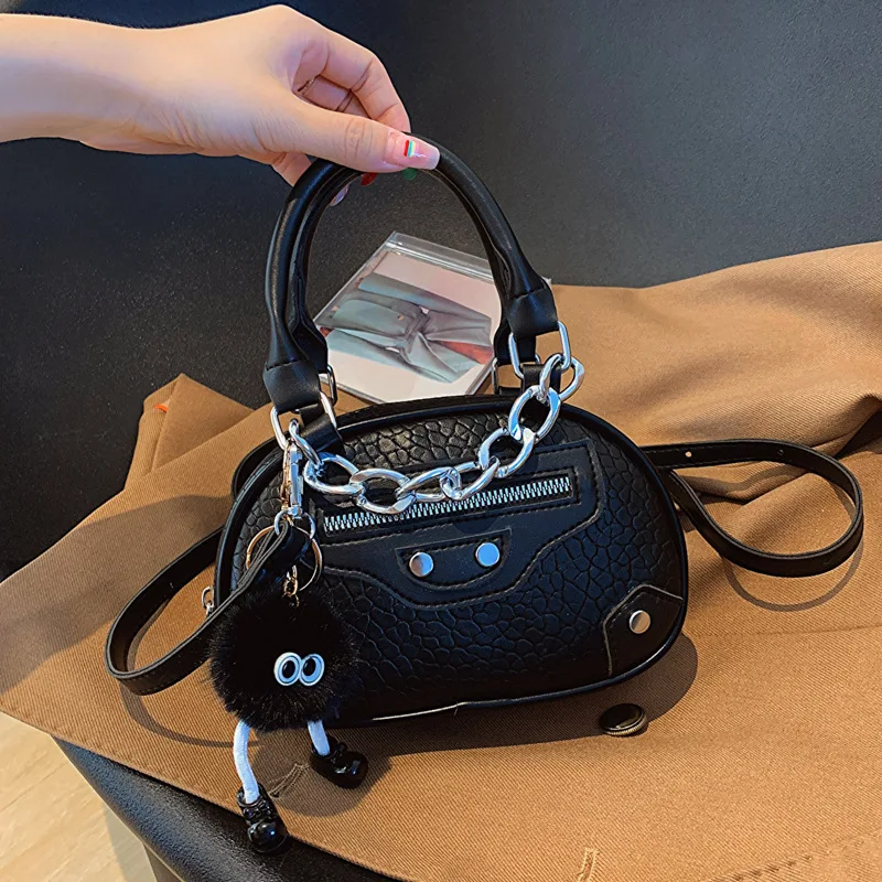 High-grade Exotic Small Crossbody Bag Women New Popular Texture Joker Messenger Shoulder Bag Portable Small Round Shoulder Bag