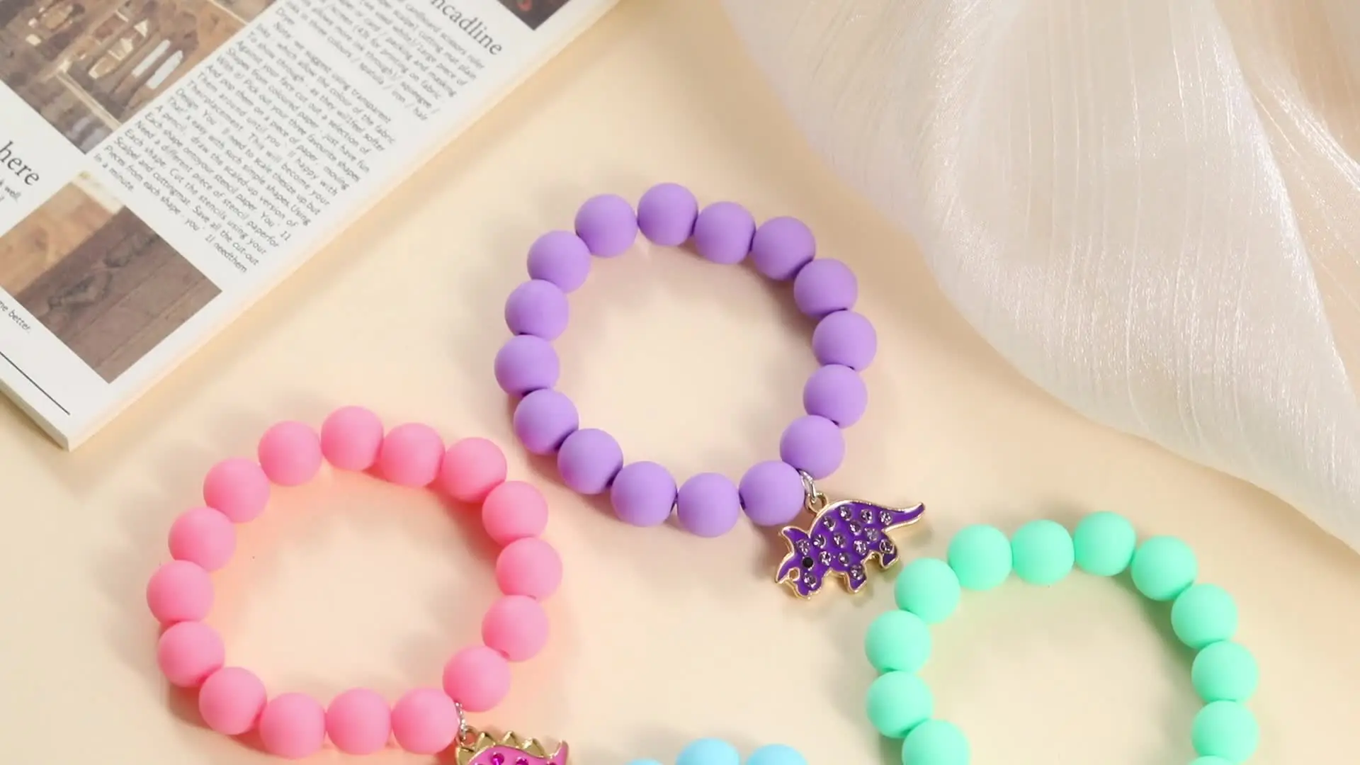 Braccialetti Silicone Dinosauri - 30 Pezzi Colorati - Per Feste Bambini E Regali Divertenti - Foto 5