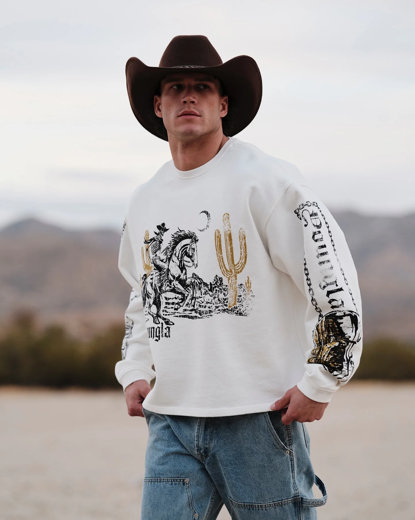 New Men's and Women's Skull Printed Sweater American Fashion Trend Fashion Casual Breathable Long Sleeve Plus Loose Sweater
