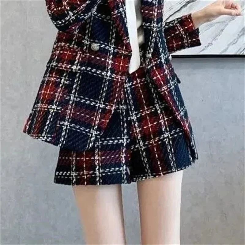 Skirt Sets Casual Suit Female 2025 Autumn Winter New Net Red Popular Plaid Small Suit Shorts Two-Piece Female Button Commute