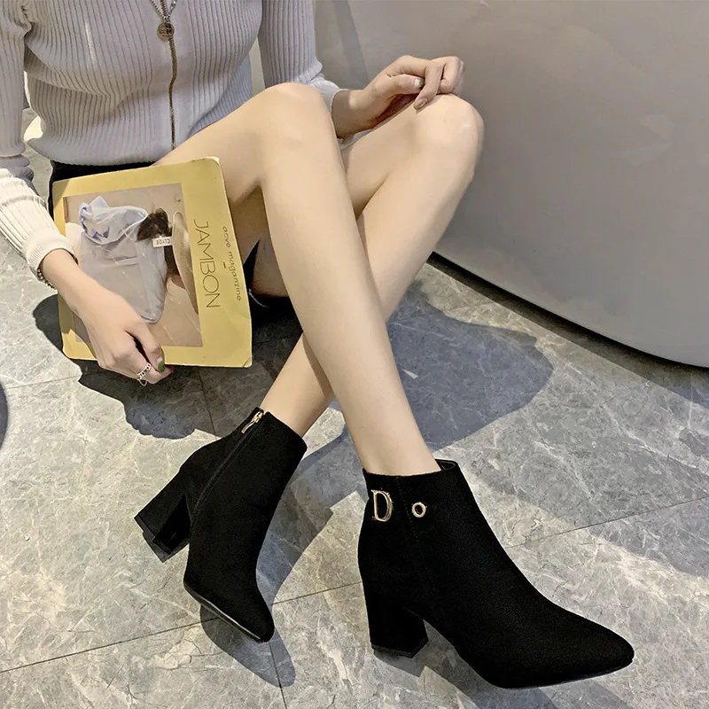 Wedding Women Boots New Fashion Large Size 43 Woman Ankle Boots Ladies Mid-heel Pointed Ladies Booties Casual Shoes Female Boots