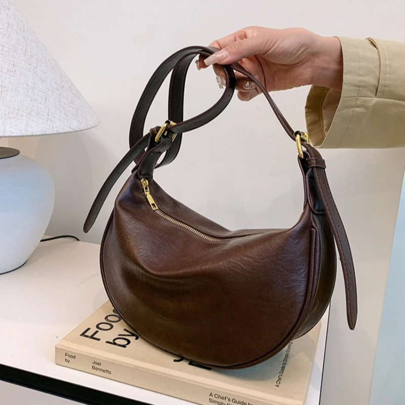 2025 Large Capacity Soft Crossbody Bags for WomenLuxury Handbags Solid Shoulder Bags Female Casual Travel Hobos Bag Vintage Sac 3