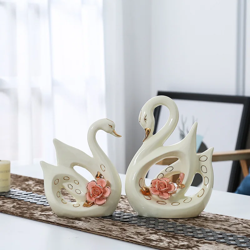 

（2Pcs）Couples Swan Ornaments Wedding Gifts Creative Home Decorations Living Room Creative Crafts TV Cabinet Home Decoration Hous