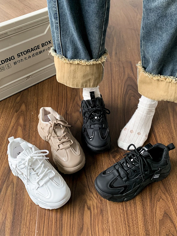 

Женские кроссовки, модная женская обувь, женские теннисные туфли на платформе, дизайнерские черные кроссовки с розами, Новая повседневная обувь на толстой подошве на каблуке, 2023