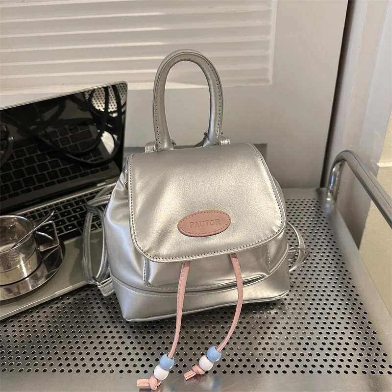 Silver (without pendant)