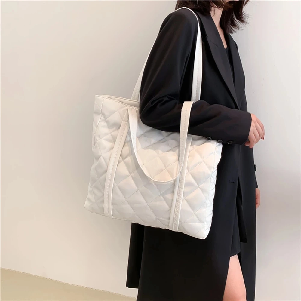

Female Daily Shopping Bags Casual Large Capacity Ladies Totes Bags Fashion Cotton Padded Women Shoulder Bags Travel Handbags