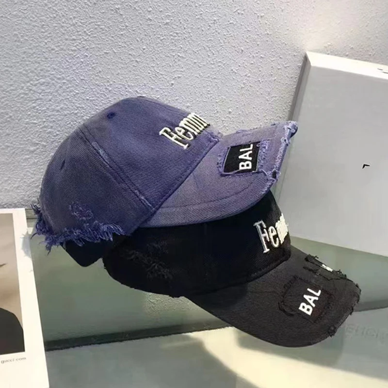 

Wholesale Men's and Women's Baseball Caps, Casual Caps, Travel Duck Tongue Caps Snap Button Caps Adjustable Outdoor Sports Cap