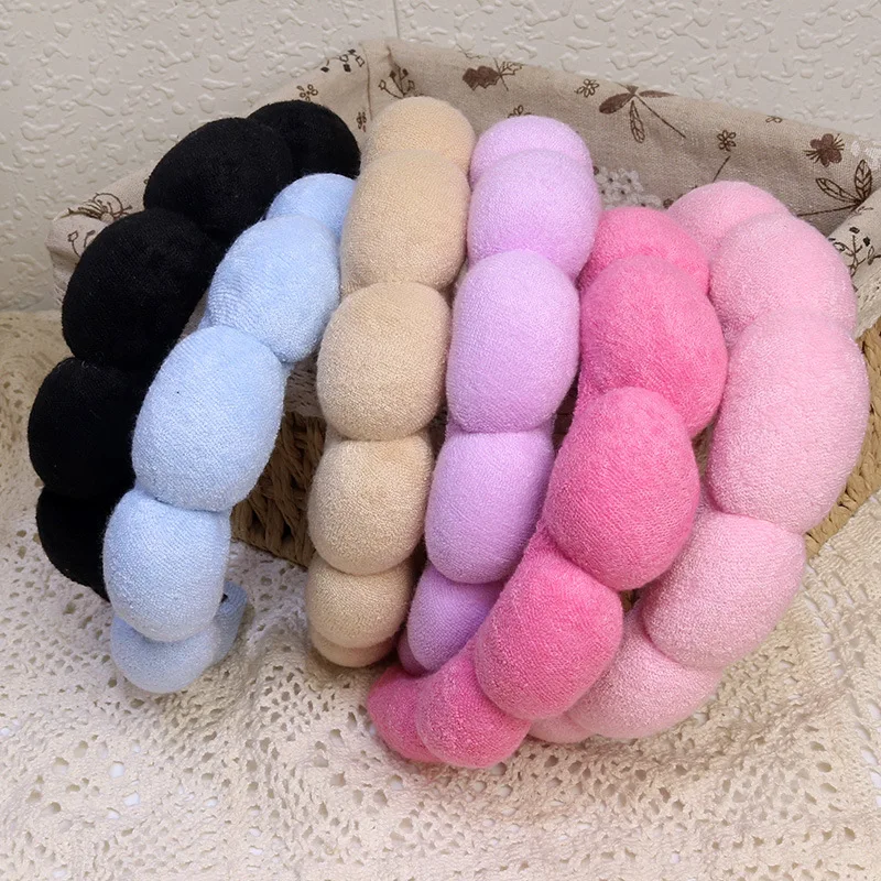 Luxury Microfiber Spa Set: Plush Wristbands & Puffy Headband