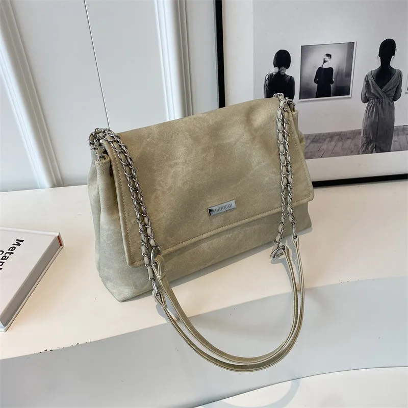 Commuting Women's Large Capacity New Fashionable Niche Texture Chain Shoulder Bag Crossbody Tote Bag