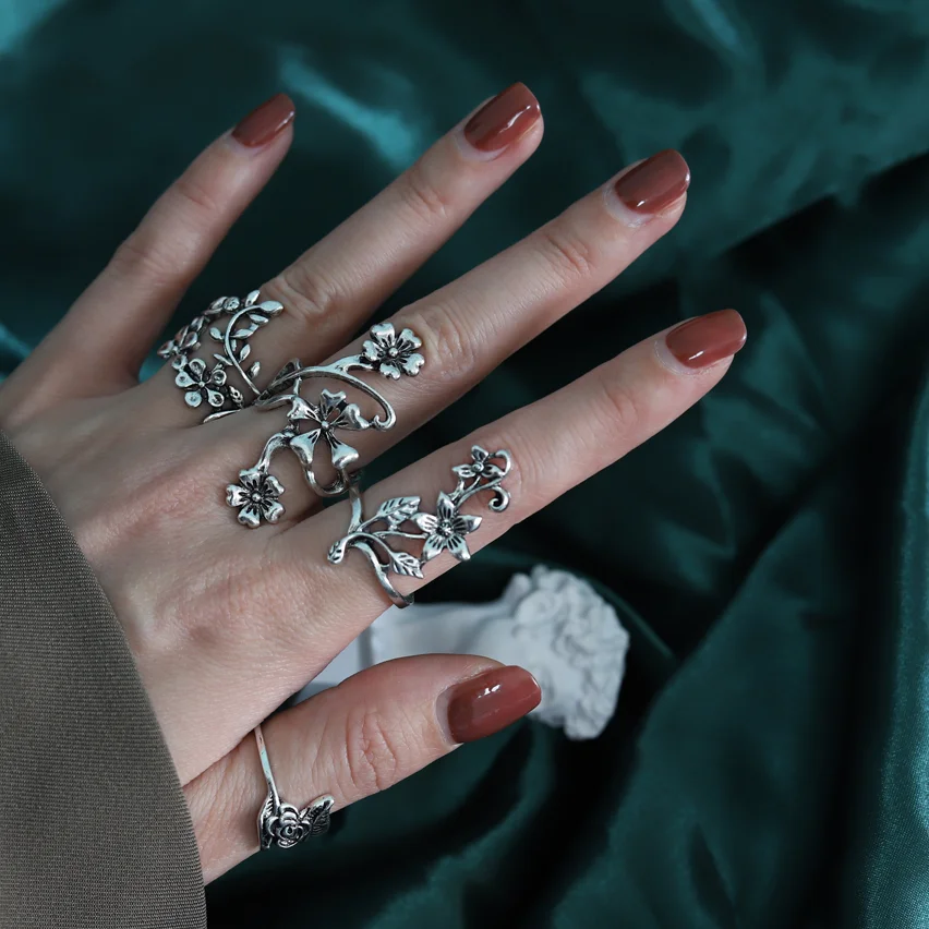4PCS/Set Forest Vine Leaf Flower Ring Vintage Punk Antique Carved Midi Finger Ring Women Bohemian Rings For Men Jewelry Gifts finger ring