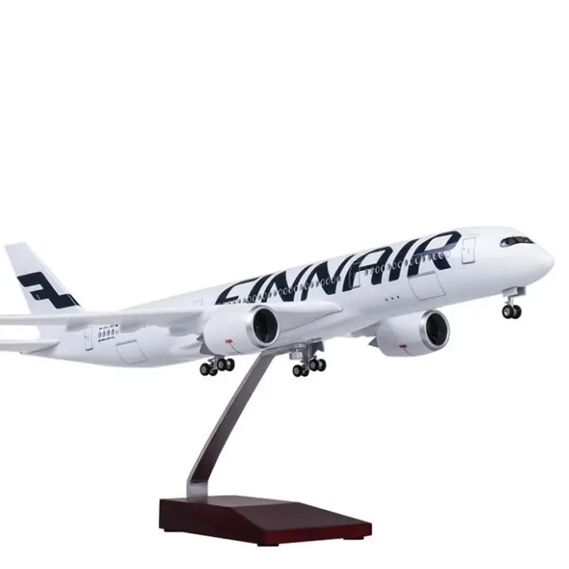 

47CM Finland FINNAIR Airline Model 1/142 Scale Airplane Airbus A350 W Light and Wheel Diecast Plastic Resin Plane For Collection