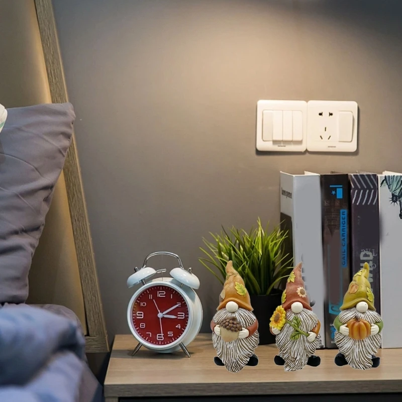 

3pcs Mini Dwarf Outdoor Garden Gnome Statue Resin Figurine Christmas Decoration