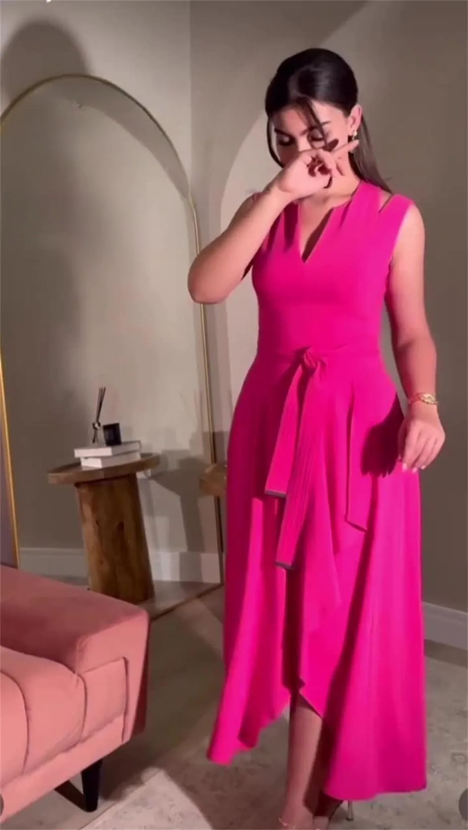 

Vintage Sleeveless V Neck Prom Dresses Ankle Length Pleated Backless Simple Elegant Party Dresses