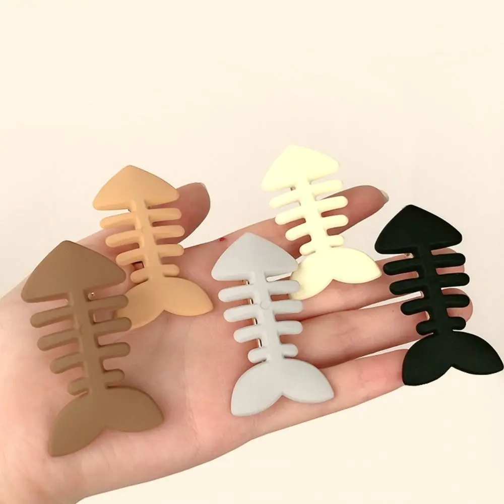 Mermaid Ornament Y2k Fish Bone Hair Clip Cute Animal Headwear Geometry Hair Accessories Plastic Barrettes Gift