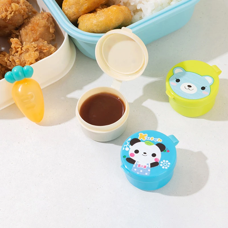 

3/4pcs Mini Condiment Squeeze Bottle Salad Dressing Ketchup Squeeze Jar Container Plastic Portable Lunch Box Sauce Spray Bottle