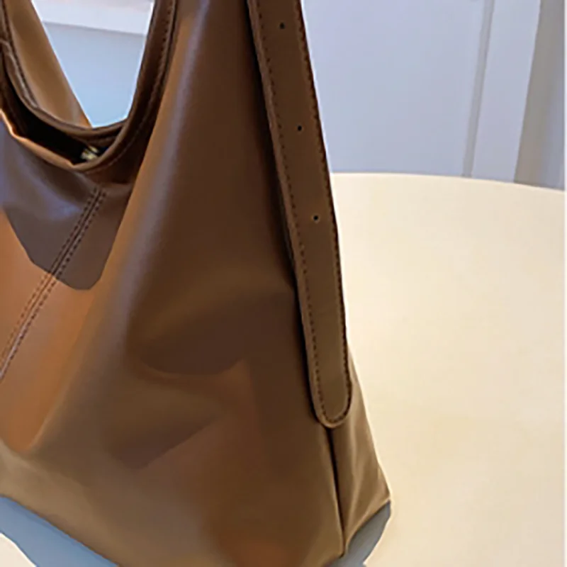 Vintage Commuter Texture Shoulder Bag Female Popular Korean Temperament Underarm Bag Tote Bag Fashion Female 5
