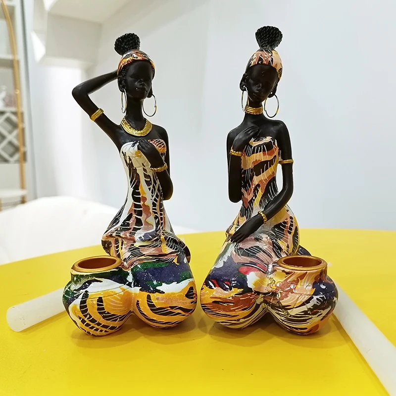 Portacandele A Forma Di Donna Africana In Resina – Statua Decorativa Con Vassoio, Nero Opaco E Dettagli Floreali Dorati – Regalo Etnico - 3