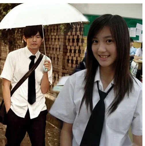 

British academic uniforms for Japanese and Korean junior high school students consist of long-sleeved white shirts and suits for