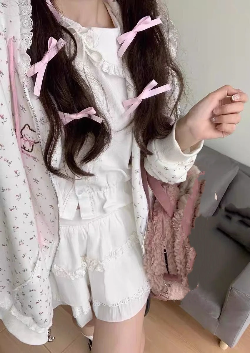 ZHUISHU Hoodie Worn