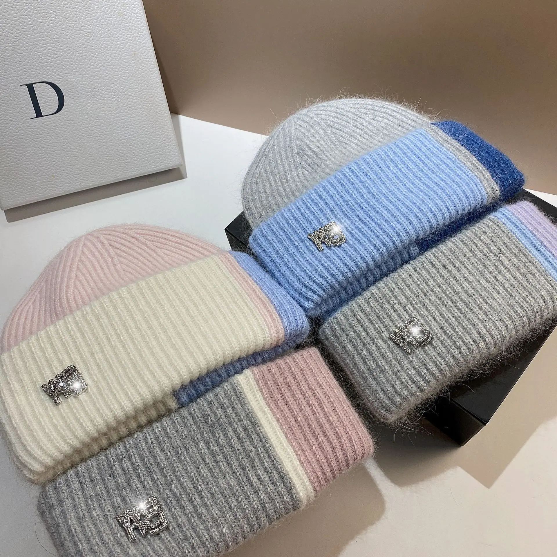 Neutral Winter Cashmere Thick Twisted Flower Knitted Hat Warm Rolled Edge Head Cap