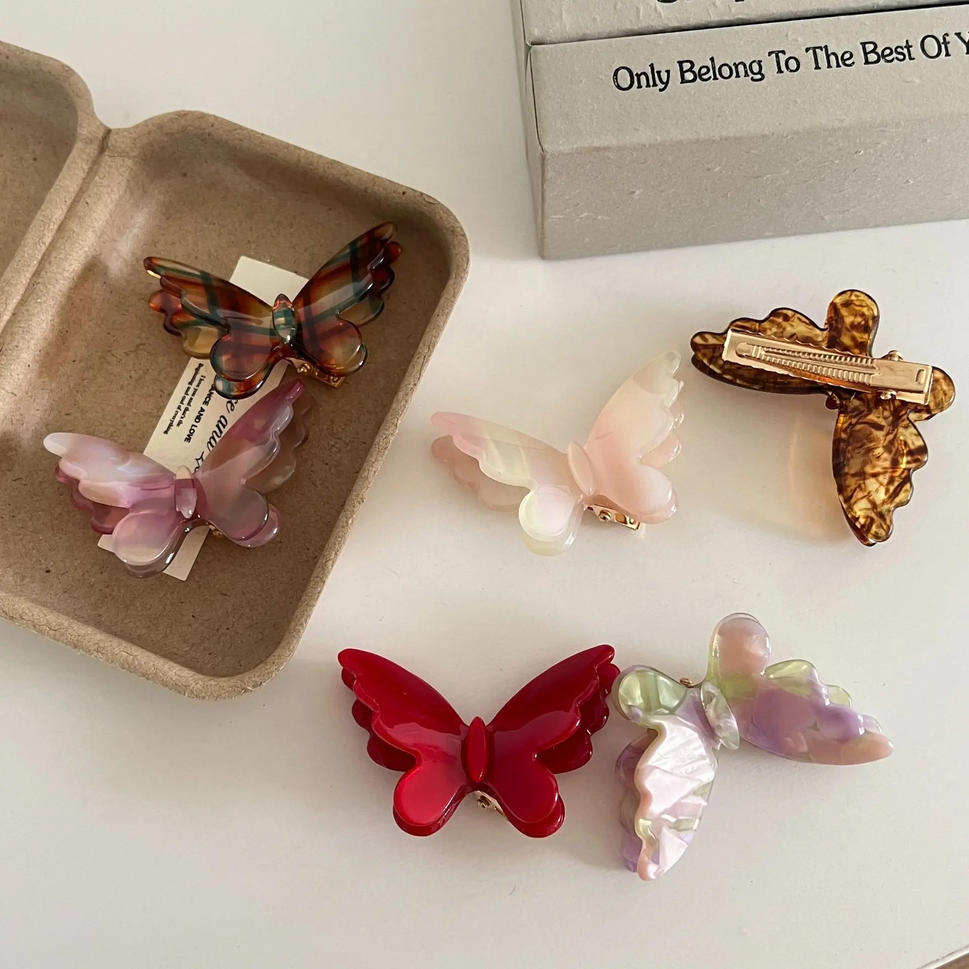 1 Stück Neue Essigsäure-Haarspange Schmetterlings-Haarklammer Dreidimensionale Süße und Vielseitige Pony-Clip Kantenklammer Elegante Haarspange