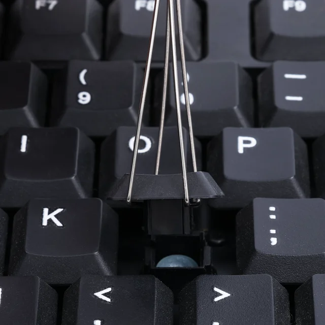 깨끗한 디지털 환경을 위한 필수품: BAPPSUS 기계식 게임용 키보드 청소 브러시