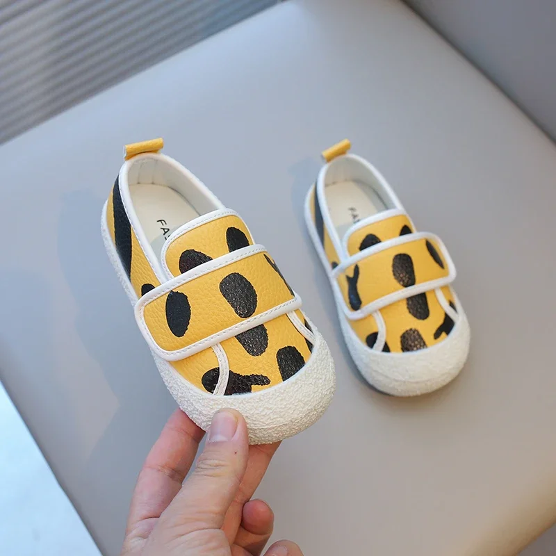 Kids Casual Sneakers with Dots Soft for Boys and Girls