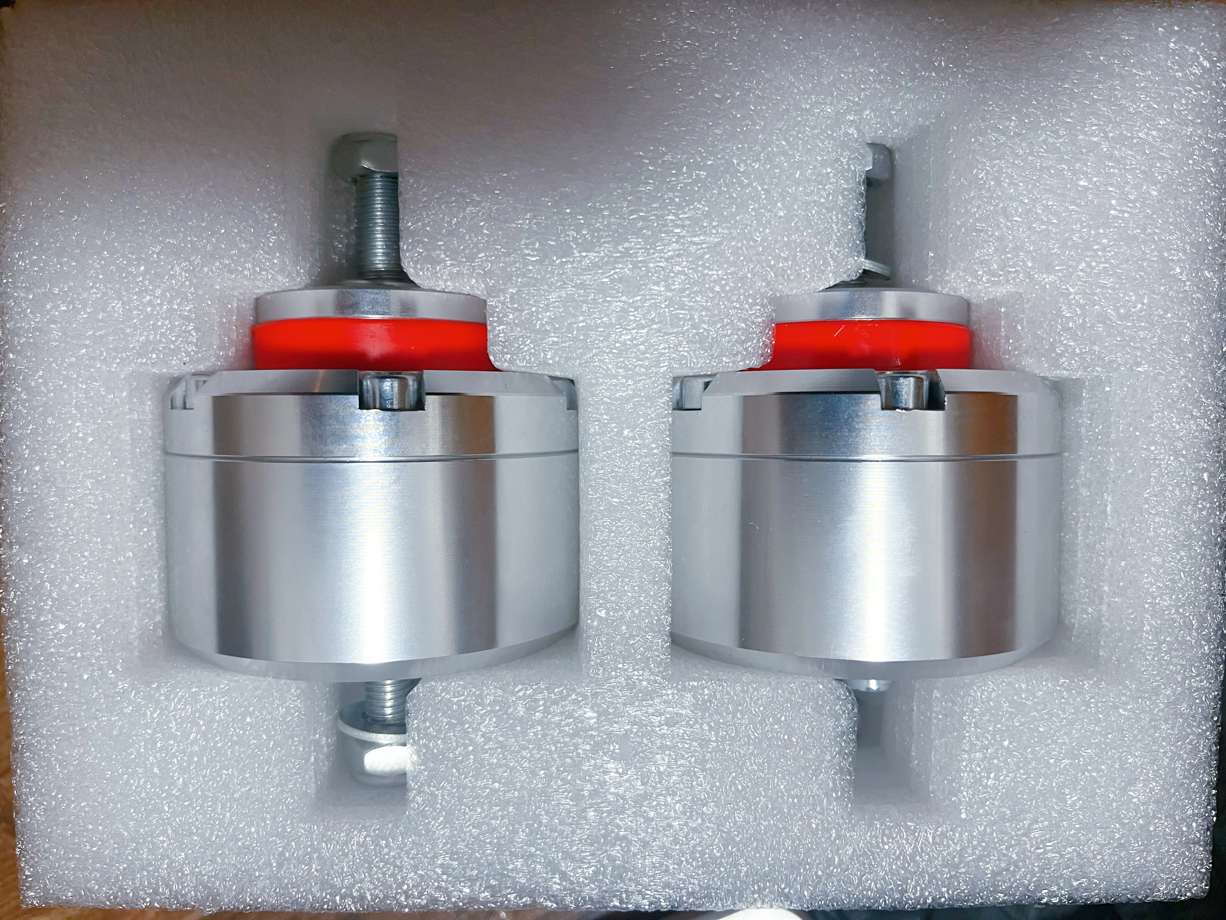 Apply to BMW E36 E46 Z3 Z4 M3 Competition Engine Mounts Supporti motore da competizione engine mount insulator auto spare parts tools transmission mount