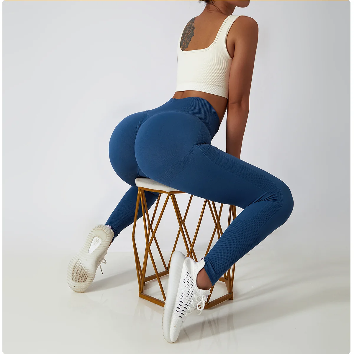 2023 New Seamless Gym Legging Women High Waist Booty Scrunch Sexy Hip Lifting Sport Pant Nylon + Spandex Fitness Tights