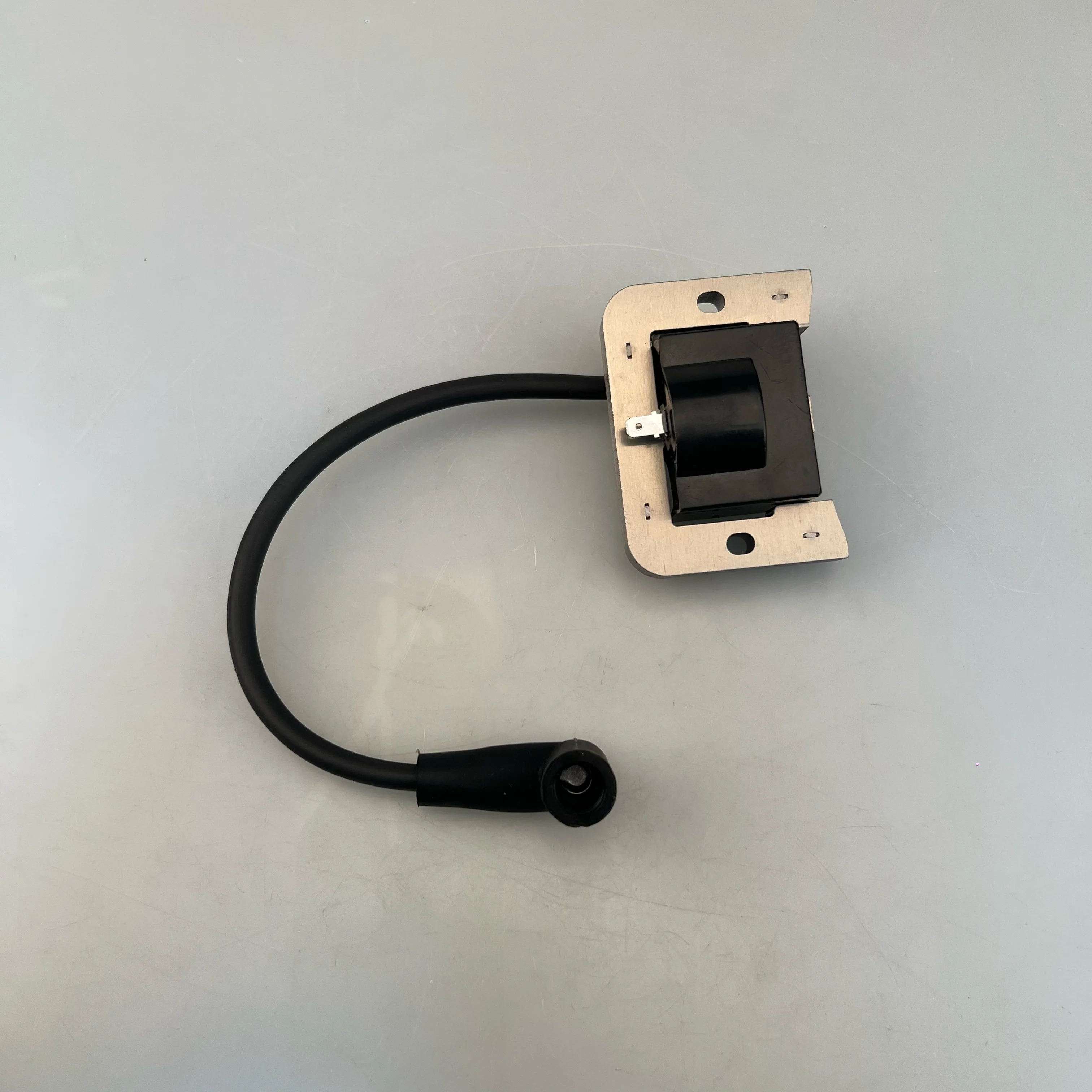 코일러 62 584 04-S 62-584-04-S 6258404-S CH940, CH960, CV940, CV960 엔진용 점화 모듈 코일