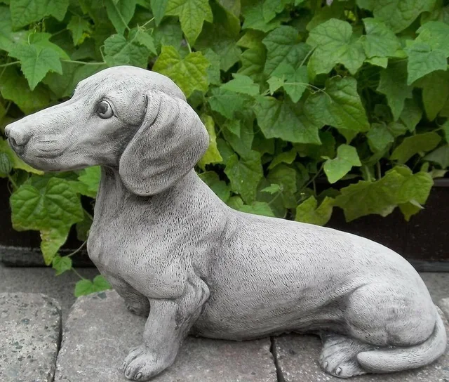 DACHSHUND