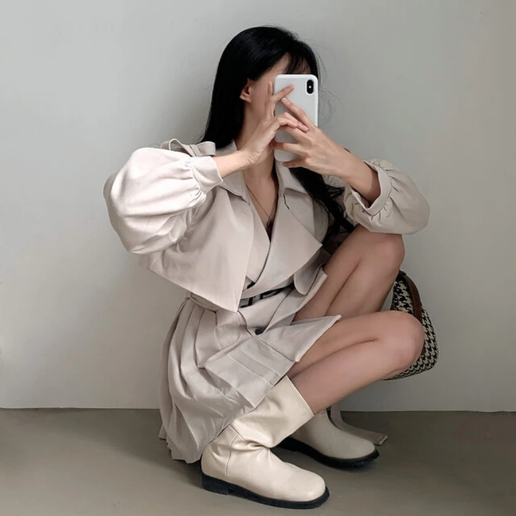 Gabardina elegante y plisada de estilo coreano para mujer, vestido con cinturón, cuello vuelto, doble botonadura, liso, para otoño