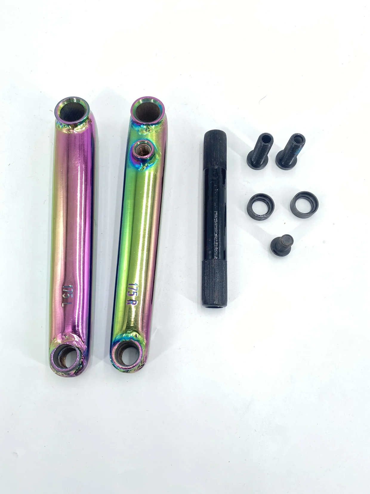 Moyeu FAR EAST CYCLES Avant | LES TROIS ROUX BMX SHOP