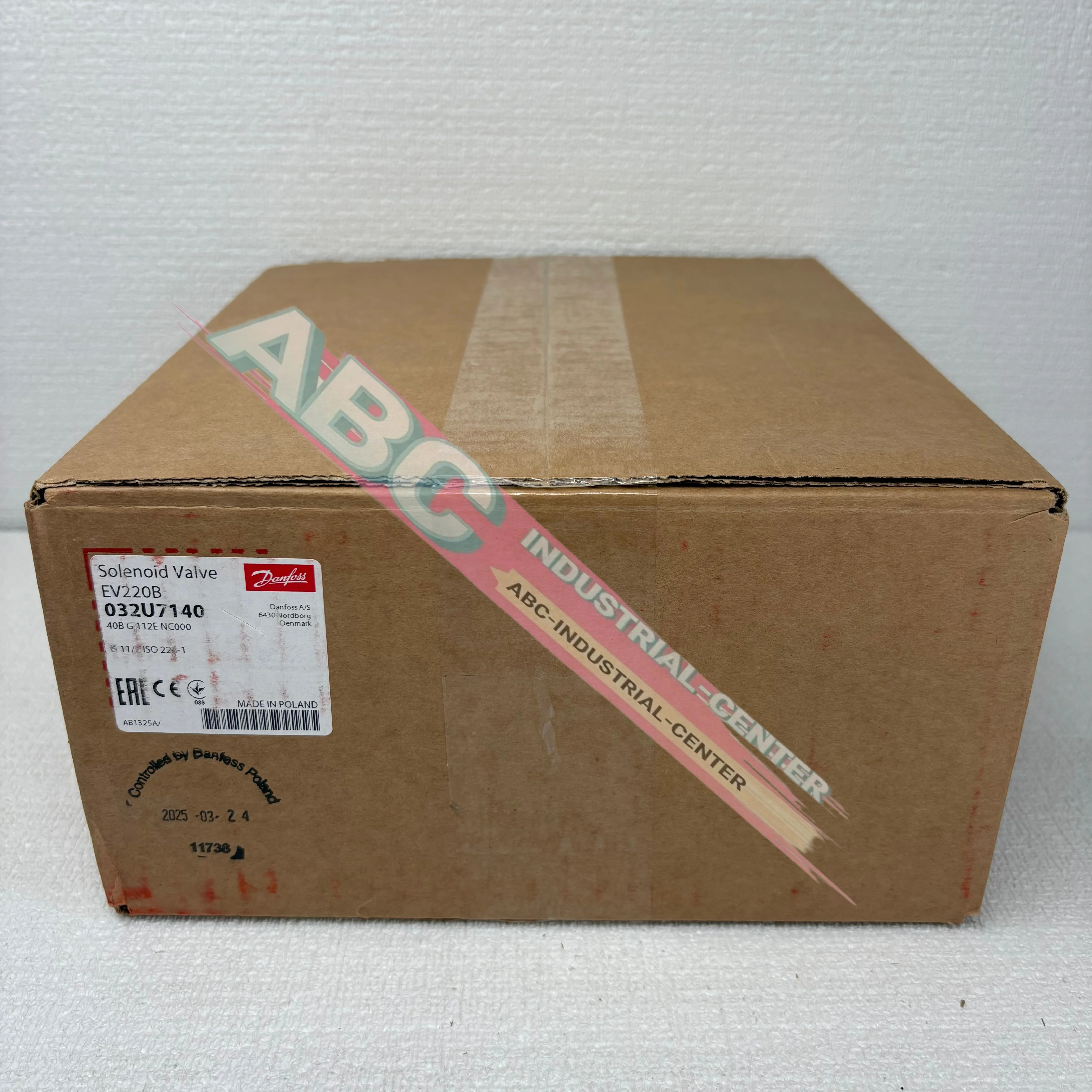 032U7140 EV220B 전자기 밸브 새 제품
