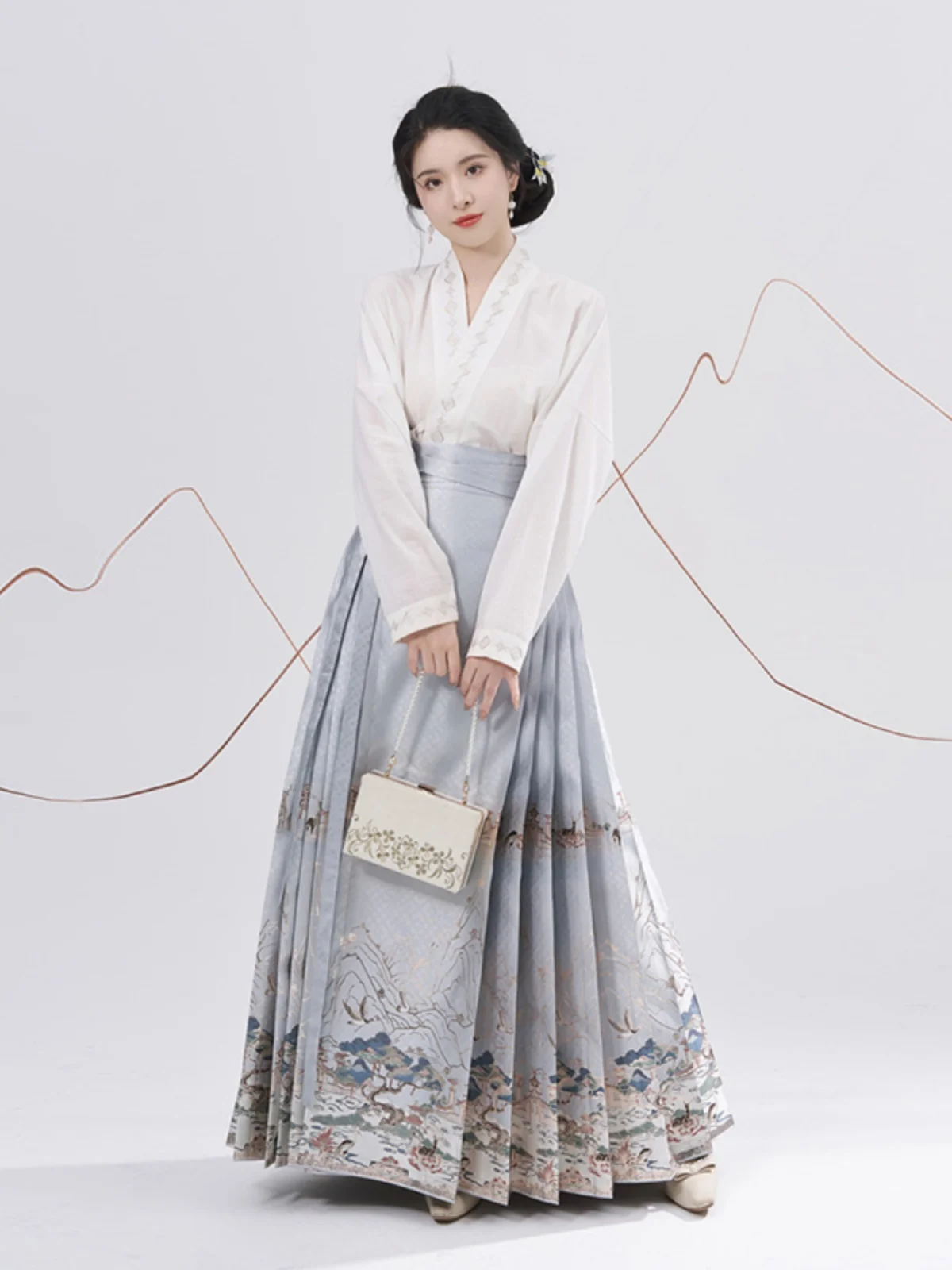 Hanfu 2024 Chinese Stijl Bedrukt Uit Één Stuk Satijnen Maxi Rok Vrouwen Vintage Geweven Goud Dagelijks Lang Geplooid Gezicht Paardenrok