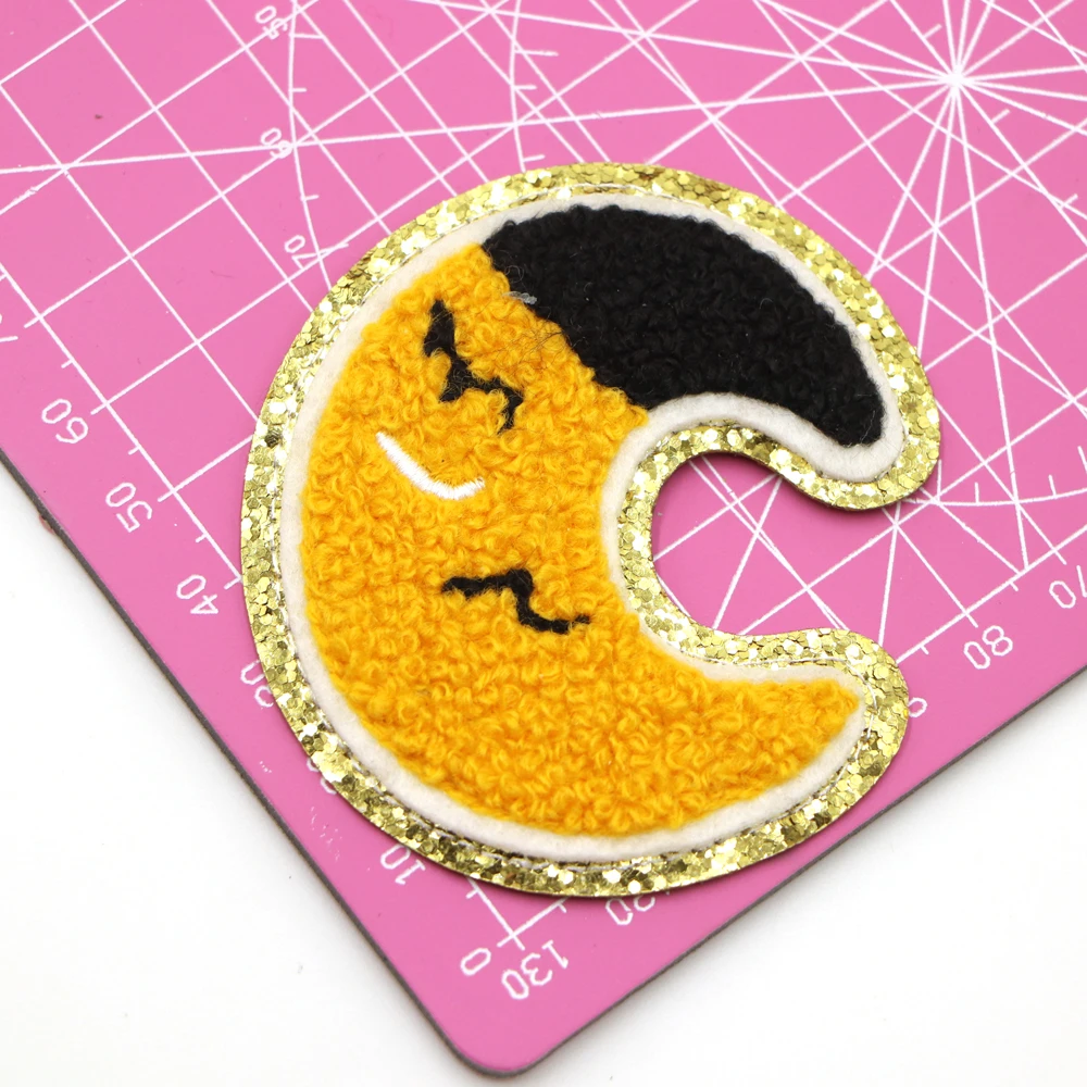 1PC Chenille Eisen auf Patches Niedlichen Einhorn Schmetterling Kuchen Gesticktes Patches Nähen auf Applique DIY Zubehör Für Rucksack – Detail 11