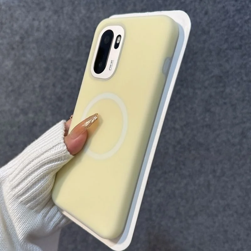 New Soft and Drop-Proof Magnetic Liquid Silicone Phone Back Cover