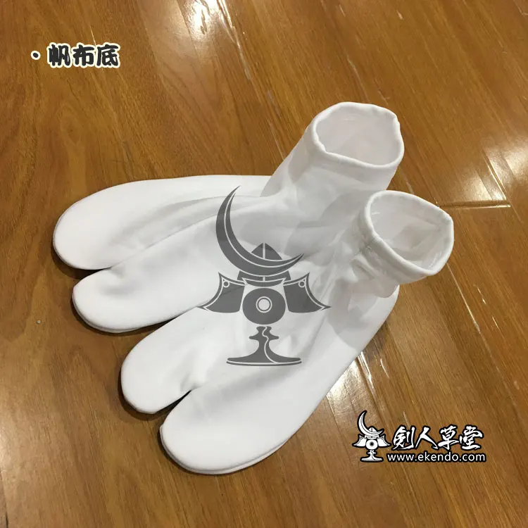 -IKENDO.NET-PT030-Fukuske Tabi-Tabi split-toe feet outfits