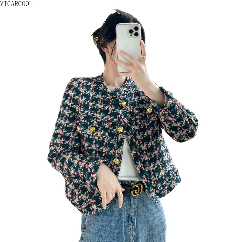 

French High-end Wool Tweed Jacket for Women's Short 2023 Spring and Autumn New Versatile Plaid Round Neck Temperament Top Female
