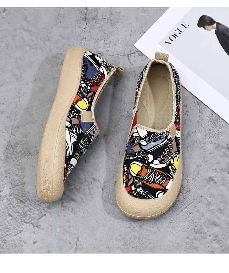 Women's Breathable Mom Shoes Soft Flat Sole Slip-On Spring Casual Cloth Shoes Orthopedic Comfort Lightweight Non-Slip Wide Width
