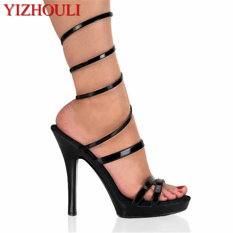 

Fashion 13cm heel heel child model showing sandals, banquet stage performance dance shoes