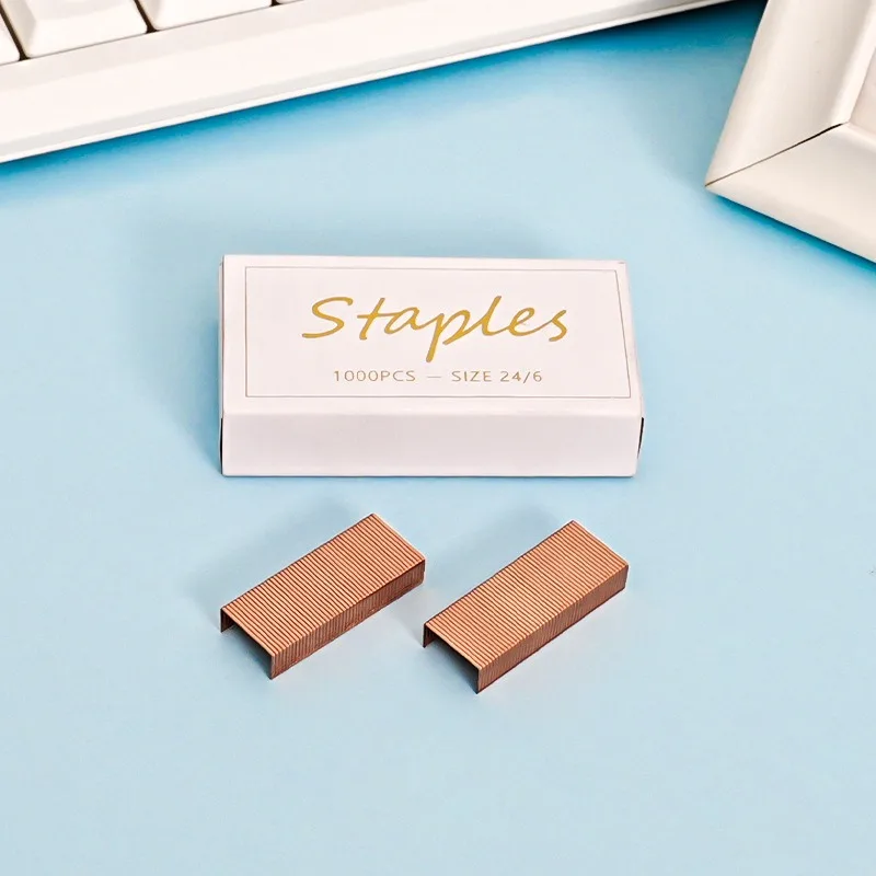 5 קופסאות זהב ורוד גודל סטנדרטי Jam Free Sharp Chisel Point Stapler Repill לאביזרי Stapler לשולחן