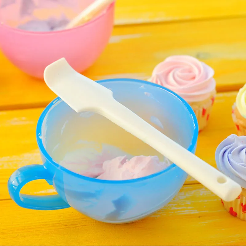 Food Grade Ice Cream Butter Biscuit Pastry Coloring Bowl Bean Paste Curved Silicone Scraper Kitchen Cake Baking Stirring Tool