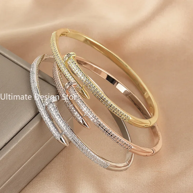 18k Gold Plated Fashion Jewelry Micro Inlaid Zircon Luxury Bracelets For Woman Holiday Party Daily Shine Elegant Bangles