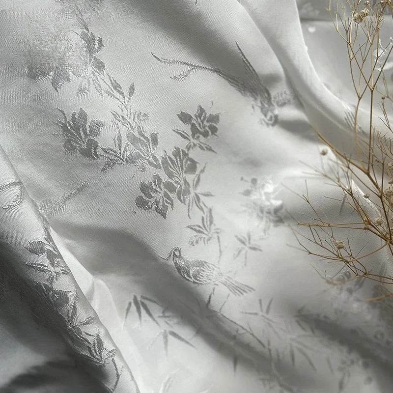 

Fabric Width150cmx 50cm White Plant Printing and Dyeing Artificial Jacquard Exquisite DIY Hand-Stitched Cheongsam Hanfu Clothing