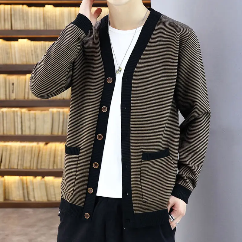 

Spring Autumn 2023 New Men's Business Casual Striped V-neck Sweater Coats Male Fashion Slim Fit Jumpers Knitted Cardigans B03