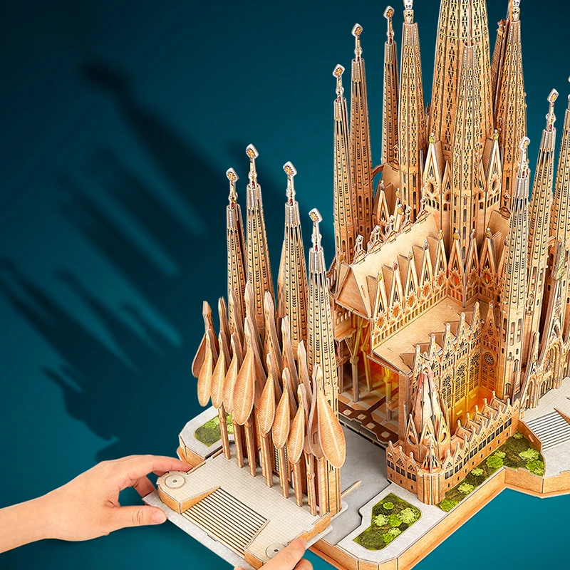 DIY Paper Puzzle 3D Three-Dimensional Barcelona Sagrada Familia Cathedral Model Jigsaw Assembly Toy Children Birthday Gifts